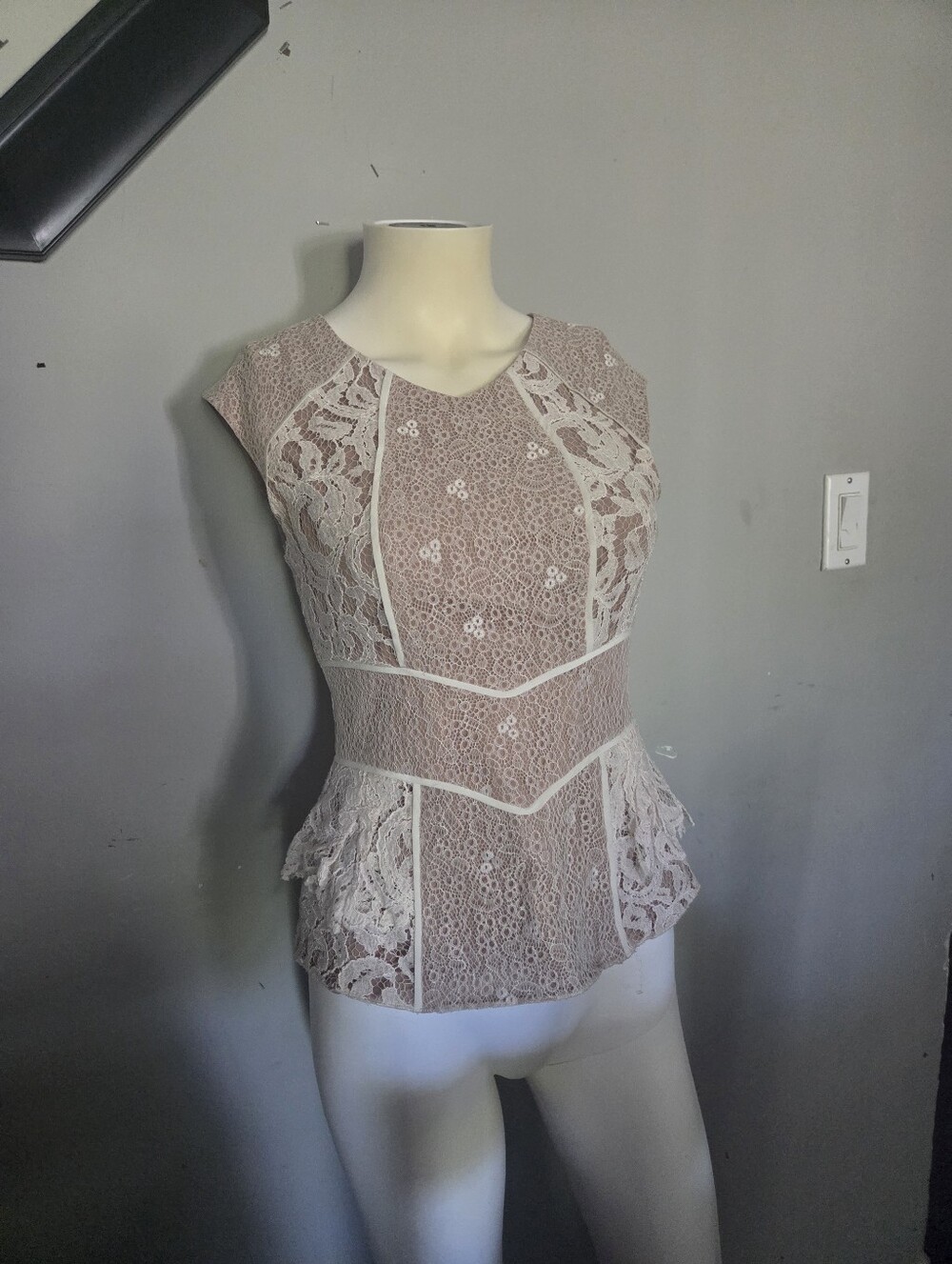 BCBGMaxAzria mixed lace peplum top in a tan/beige shade, XXS
